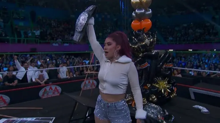 La Catalina Shows Up In AAA, Attacks Lady Flammer