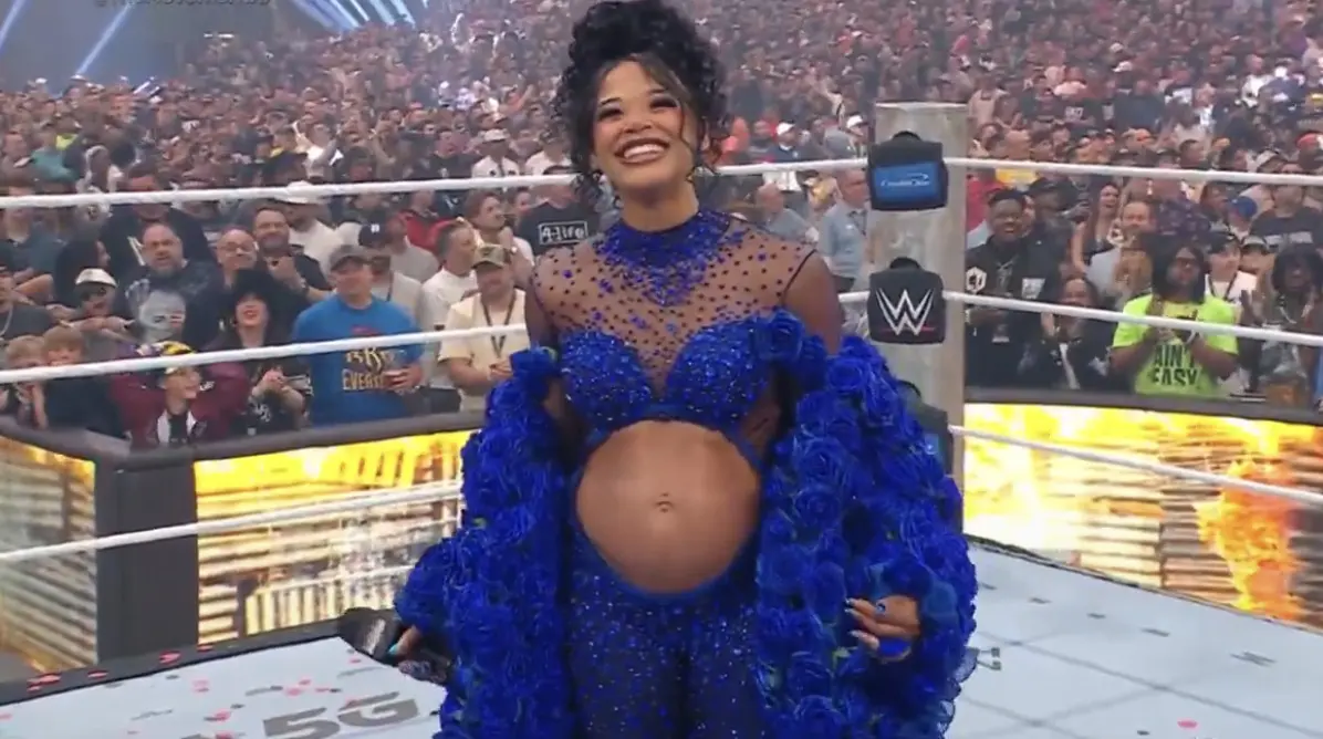 WrestleMania: Bianca Belair Returns, Announces Pregnancy