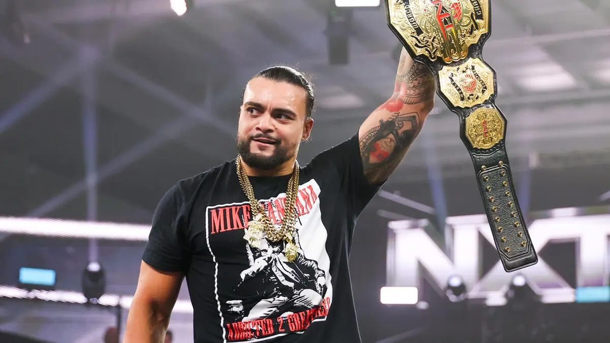 TNA World Champion Mike Santana Touts Viewership On AMC and Locker Room