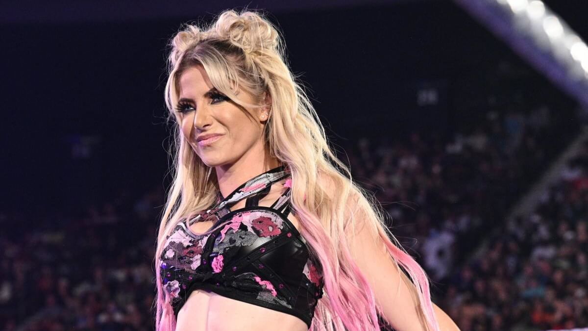 Alexa Bliss And WWE Agree To Contract Extension