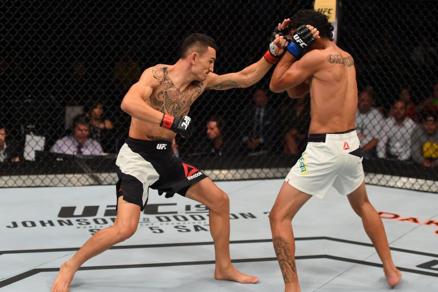 Charles Oliveira Open To BMF Title Fight Against Max Holloway